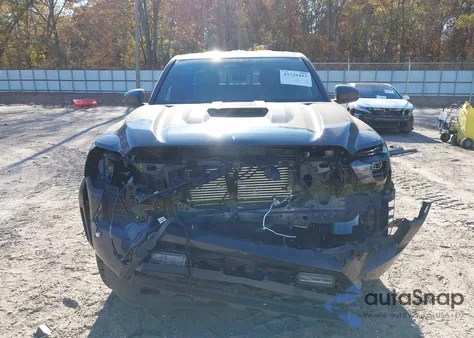 2024 Toyota Tacoma Trd Sport z USA, uszkodzony, nr VIN 3TYKB5FN2RT007775